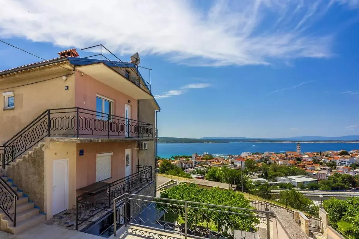 Apartment In Crikvenica 45025
